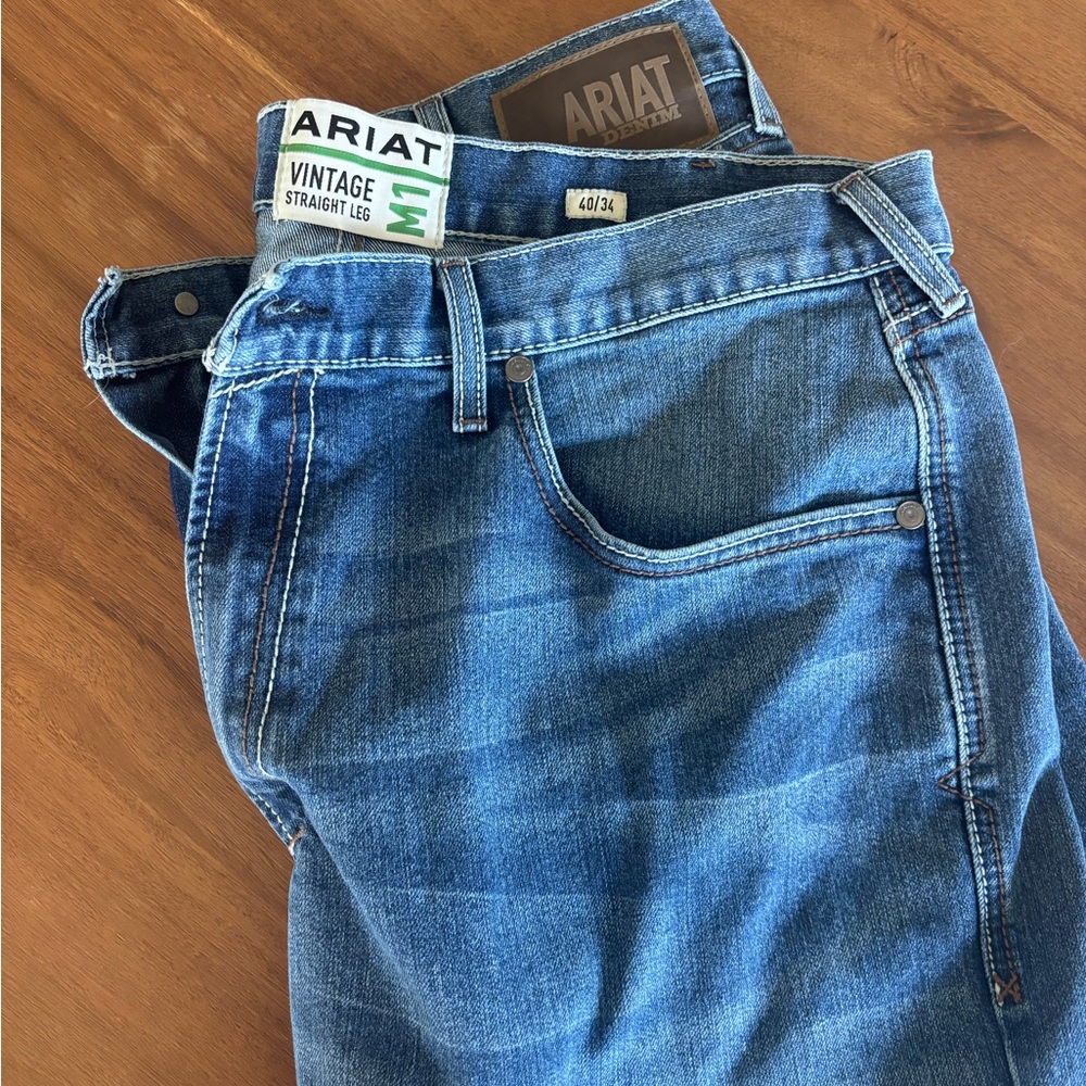 Brand New Ariat Blue Straight Jeans Classic Style